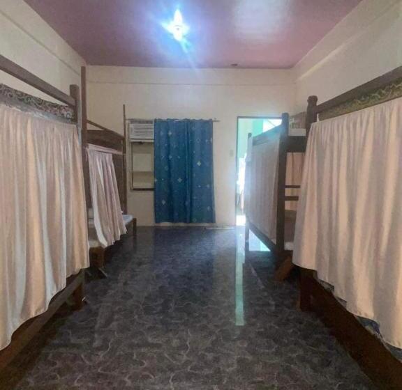 هاستل Carillo Guest House