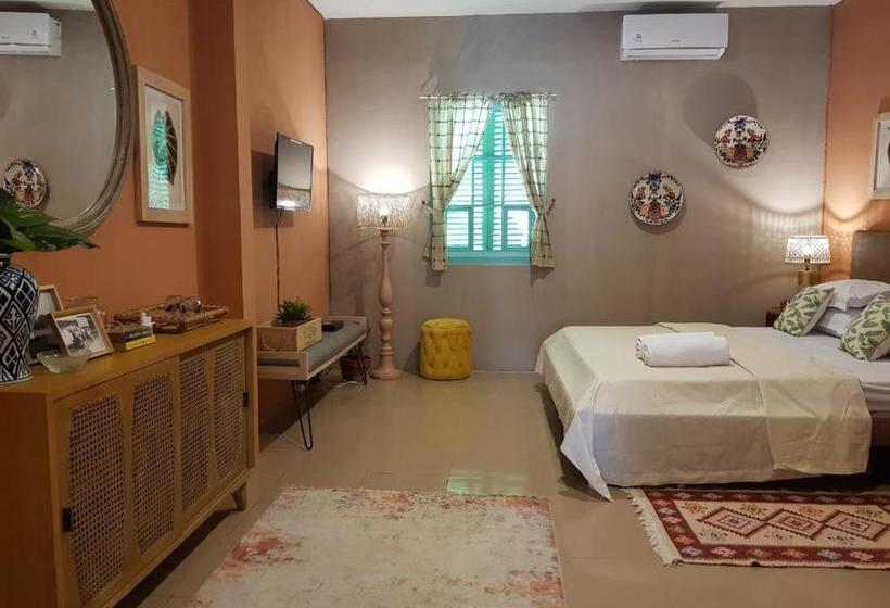 تختخواب و صبحانه Rimba Desa Resort Inn Jepara