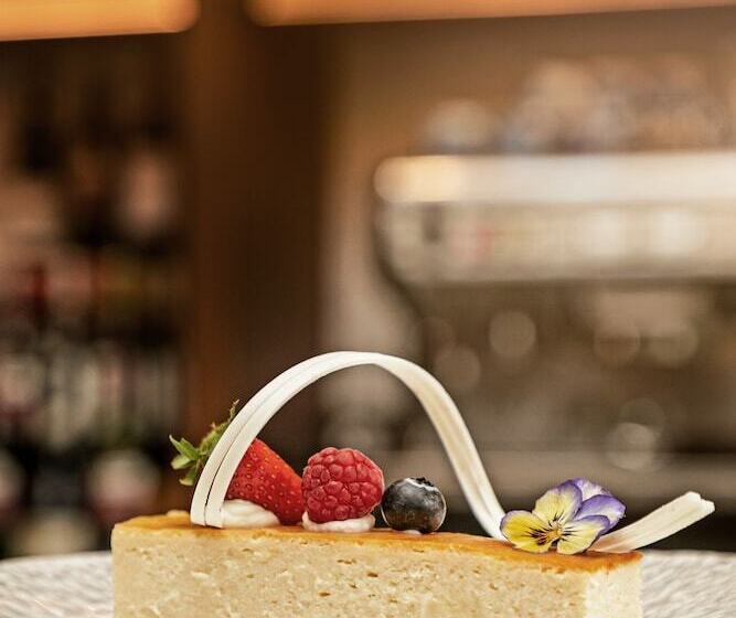 Отель Gran Melia Arusha