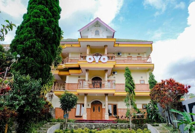 Отель Oyo 538 Villa Handayani Syariah