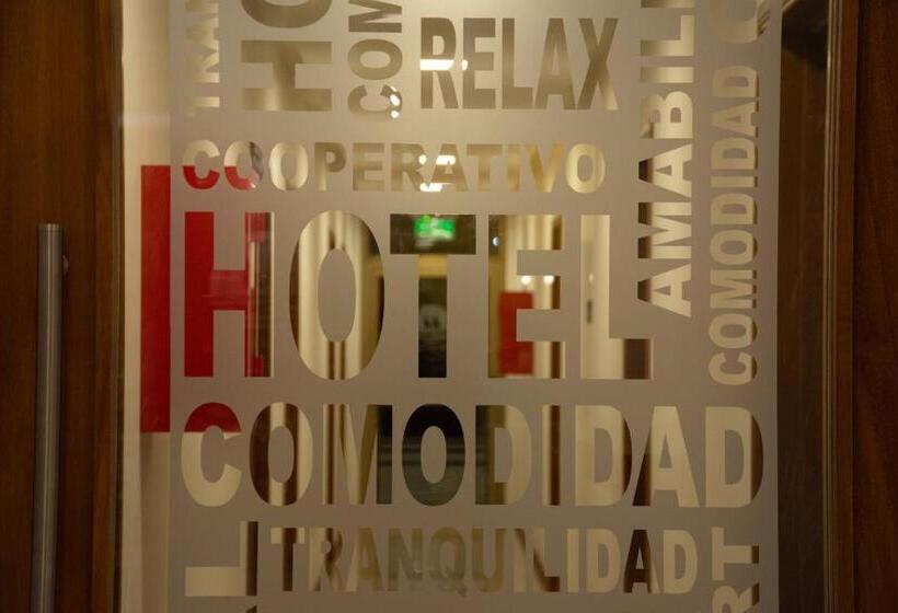 호텔 Portal Del Callvú