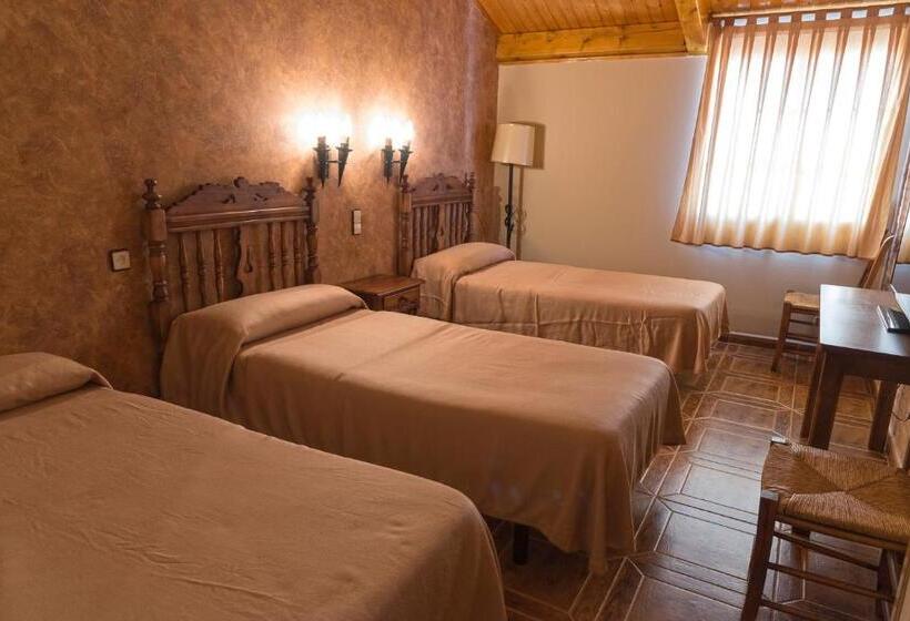 فندق Restaurante La Sima