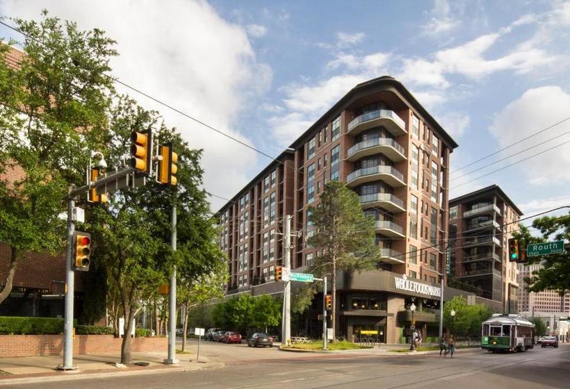 בית מלון כפרי The Guild Uptown | Mckinney Ave