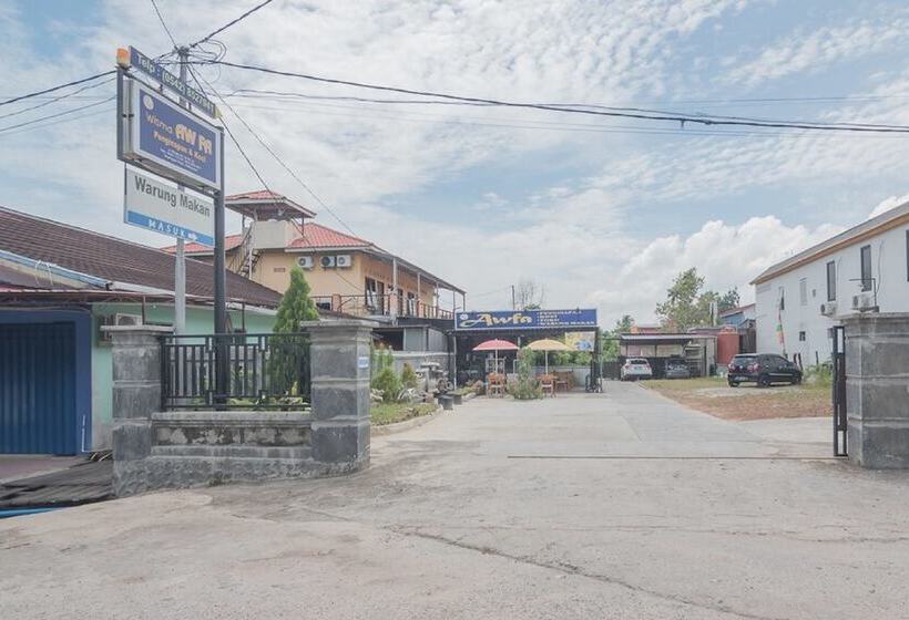 Пансион Reddoorz Near Sepinggan Airport Balikpapan 2