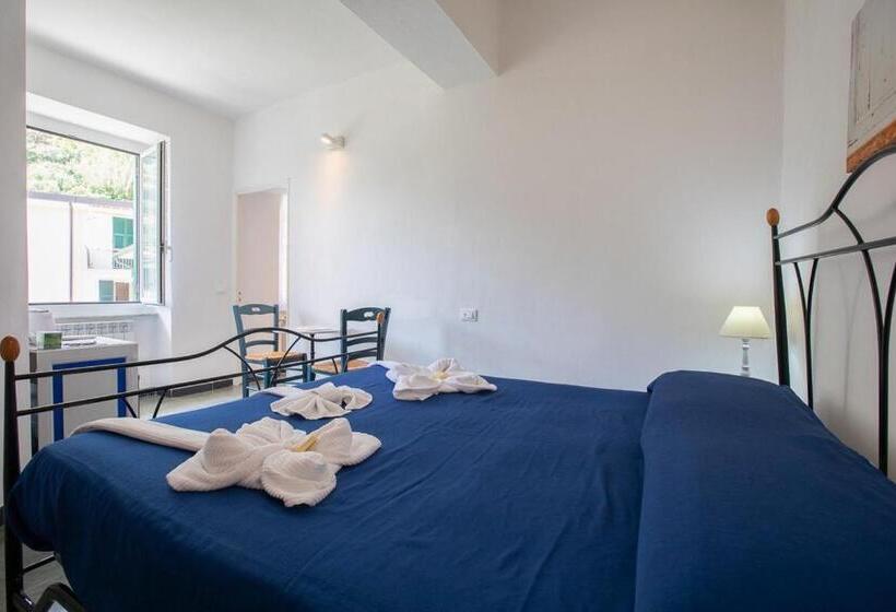 پانسیون The 5 Terre