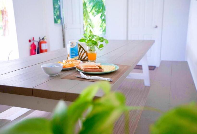 تختخواب و صبحانه Keyla Inn