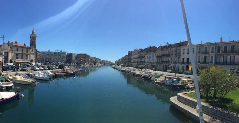 مبيت وإفطار La Domitia   Maison D Hôtes, Spa & Massages