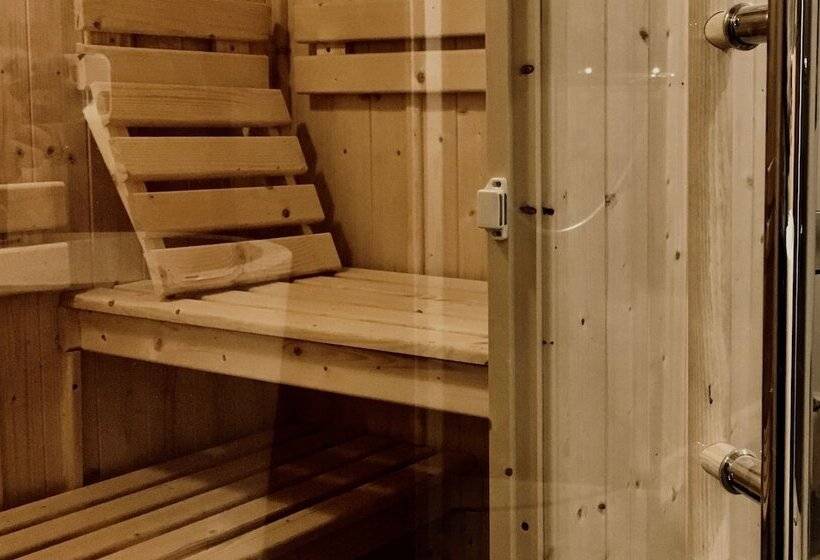 ベッドアンドブレックファースト La Domitia   Maison D Hôtes, Spa & Massages