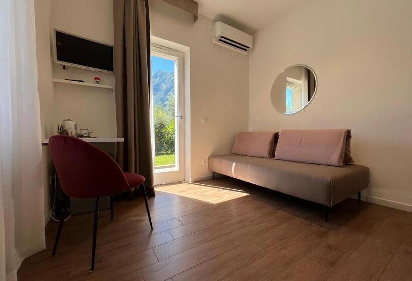 هتل Agritur Fiore D'ulivo