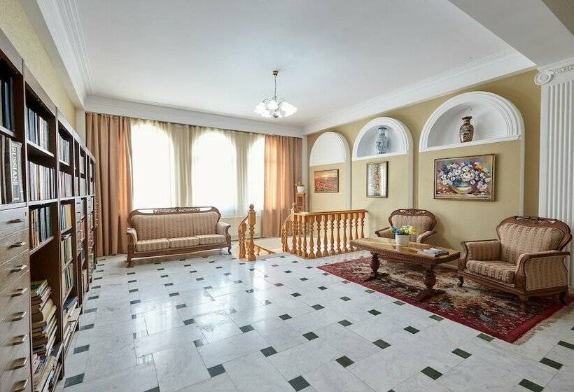 هتل Antique Resorts