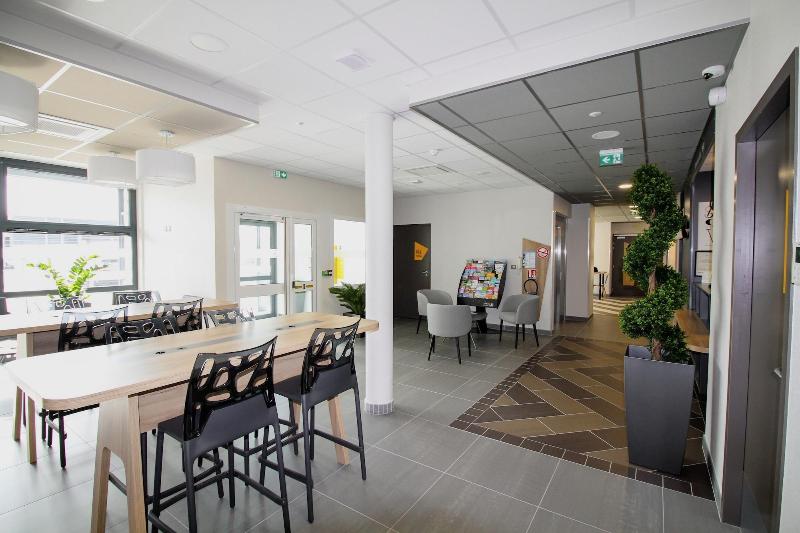 B&b Hotel Montélimar Sud