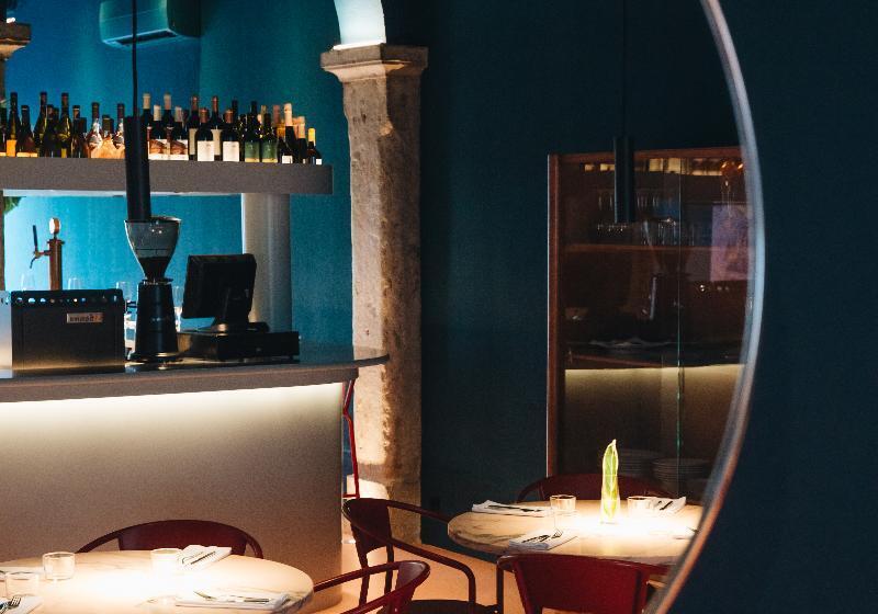 هتل Esqina Cosmopolitan Lodge