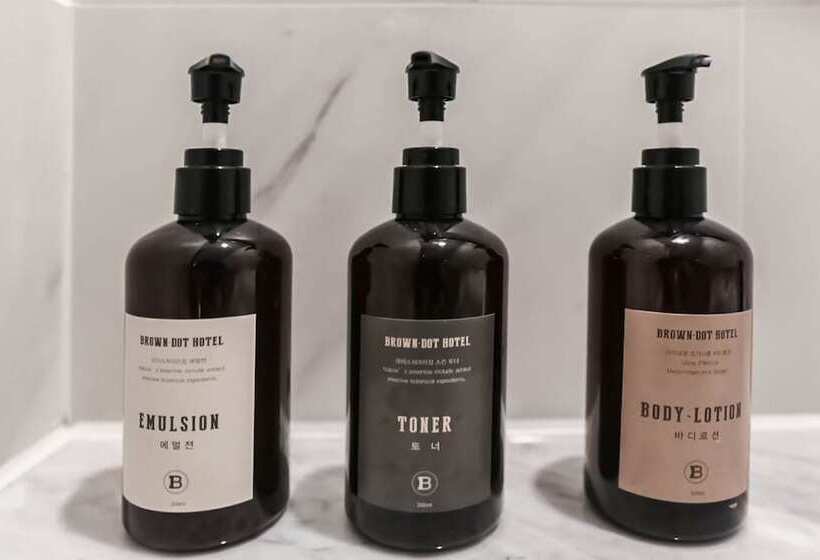 בית מלון כפרי Gimhae Samgye Brown Dot