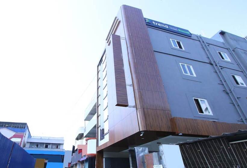 Itsy Hotels Jansi Residency