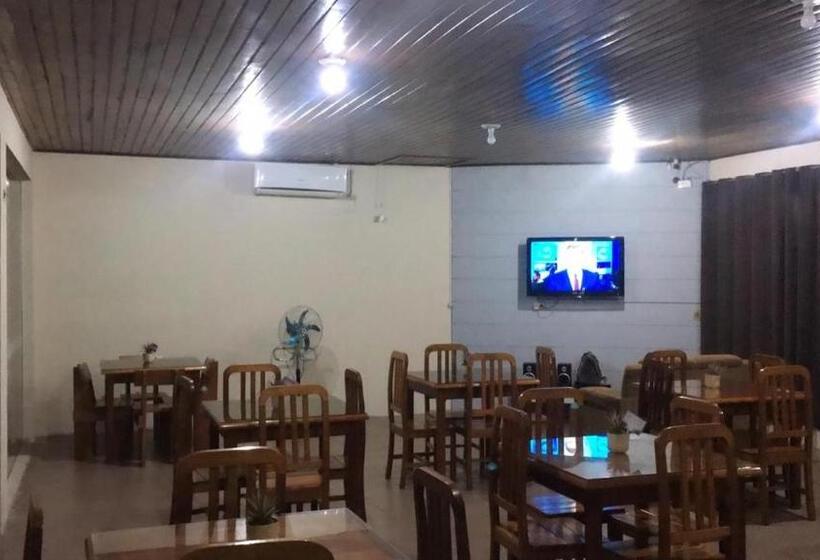 Отель Solar Flores