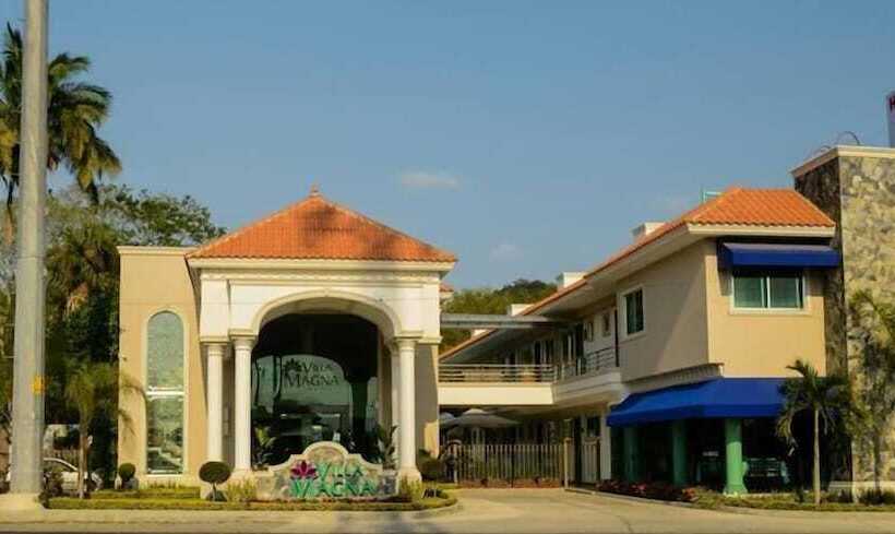 호텔 Villa Magna Poza Rica