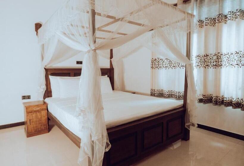 Пансион The Green Lagoon Villa