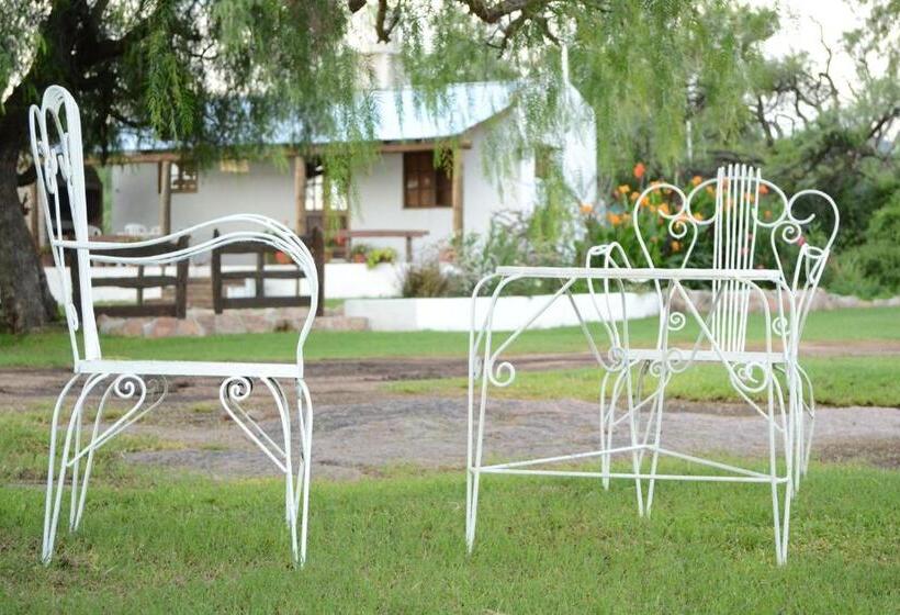 هاستل Cabañas Los Relinchos