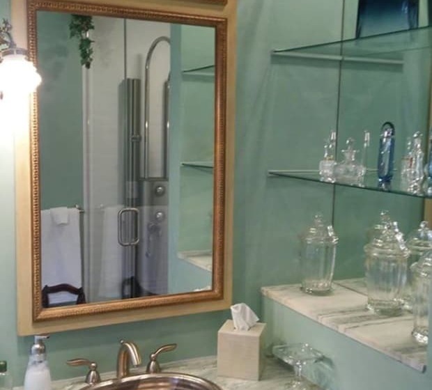 مبيت وإفطار Inntiquity, A Country Inn