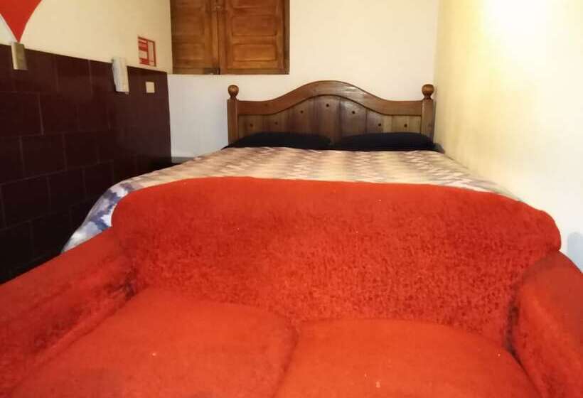 Bed & Breakfast Residencial Don Santiago