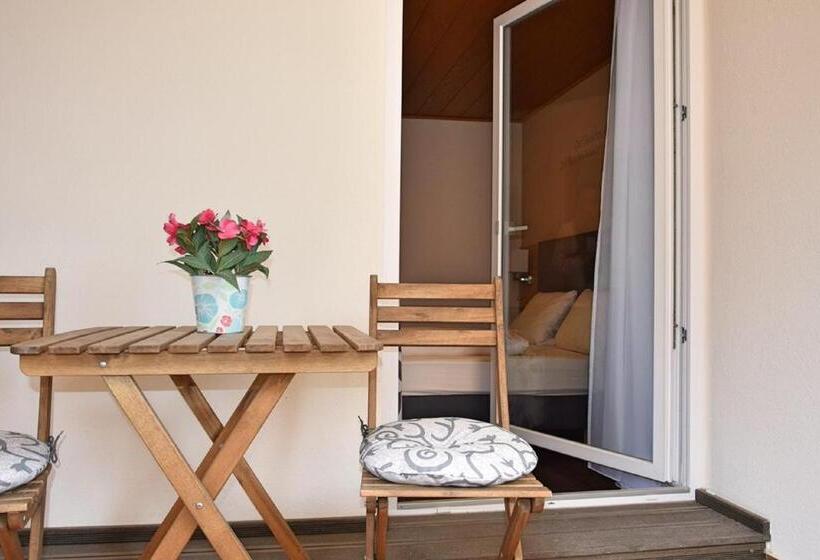 Cafe Hotel Altreuter