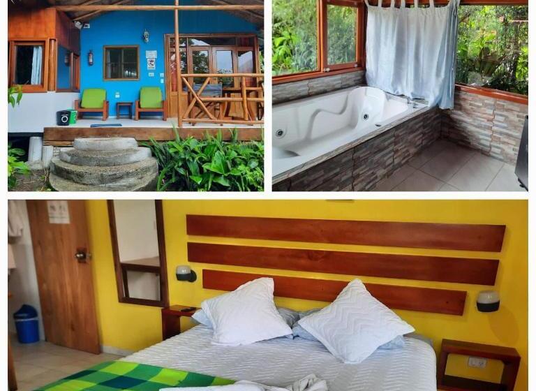 هتل Cabañas Bambu Mindo