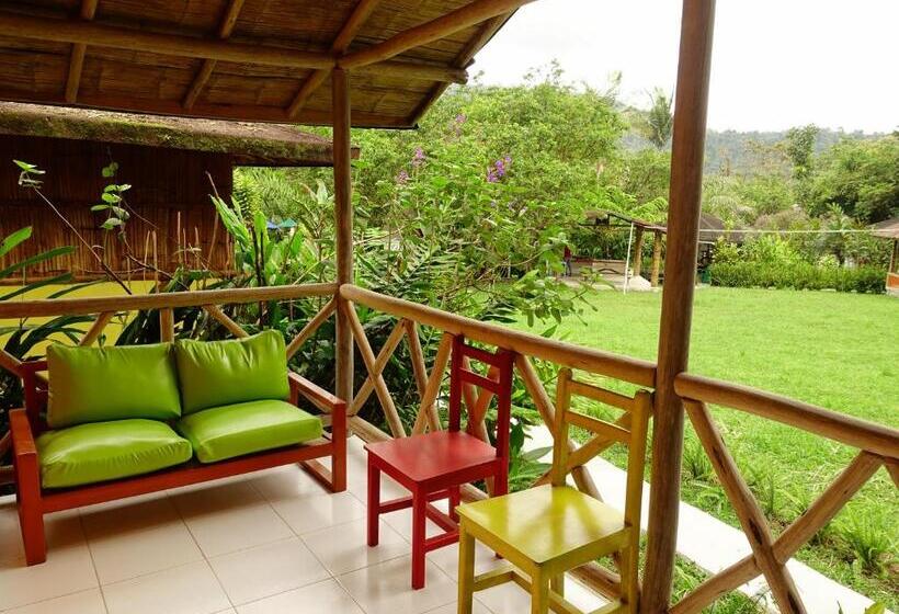 هتل Cabañas Bambu Mindo