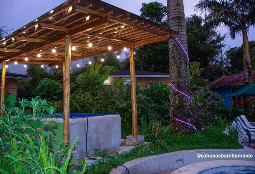 هتل Cabañas Bambu Mindo