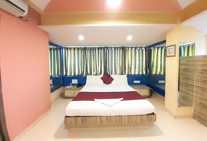 בית מלון כפרי Hexa Executive