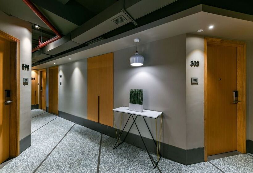 هتل Indie Stays, Bkc