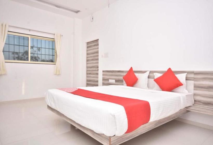 בית מלון כפרי Oyo 29437 Ramesh Inn