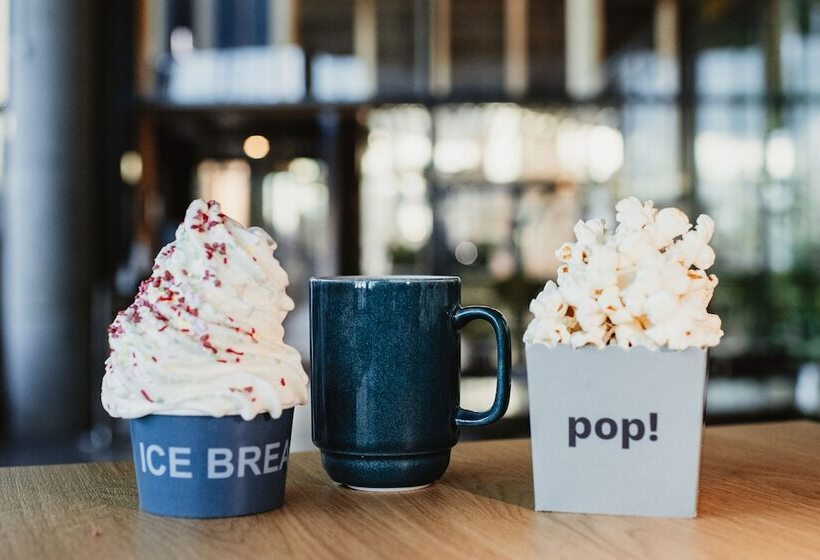 Quality Hotel River Station