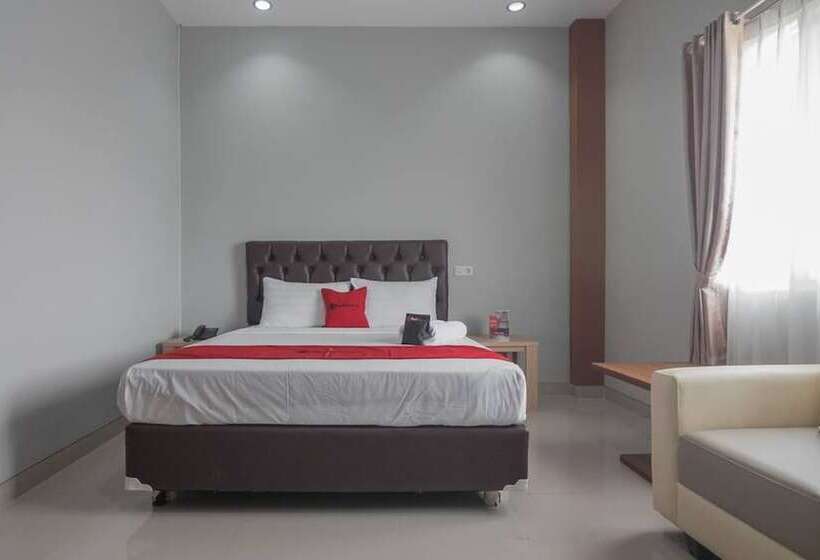酒店 Reddoorz Near Islamic Center Samarinda