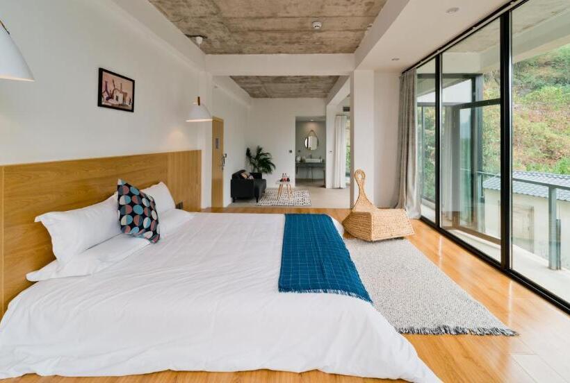 فندق Yangshuo Serene Cove