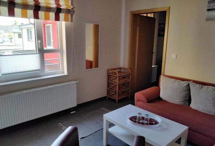 펜션 Am Weinbergschloss