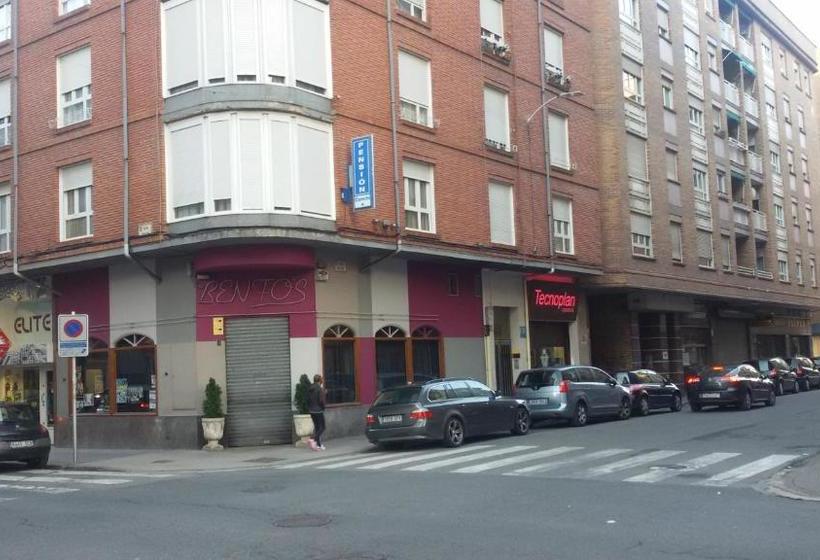 Пансион Hostal Conchi