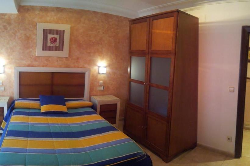 Пансион Hostal Conchi