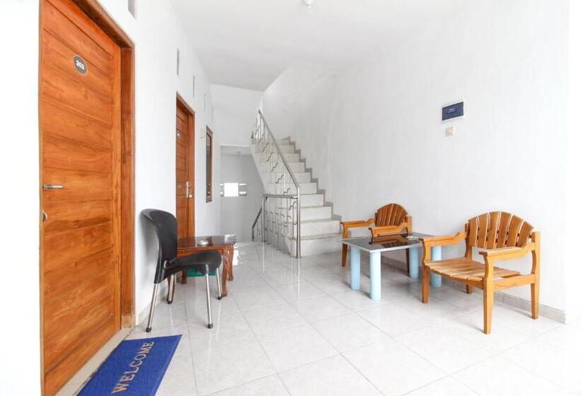 펜션 Reddoorz Syariah At Kebun Raya Yogyakarta