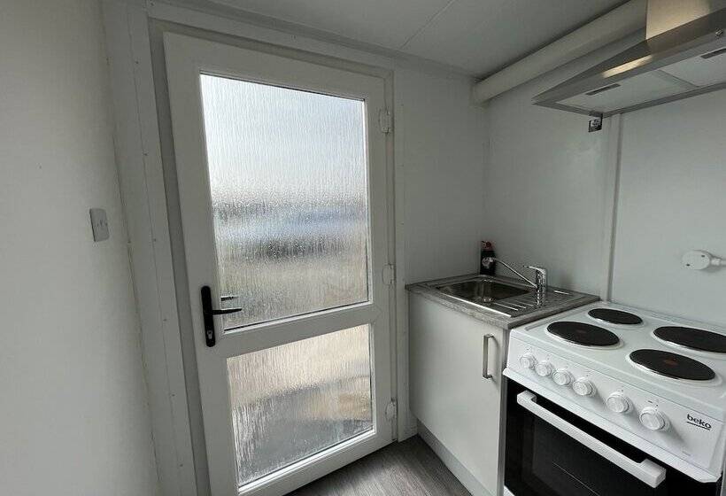 호스텔 The Ship Inn