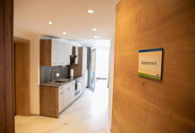 ユースホステル Weisses Lamm