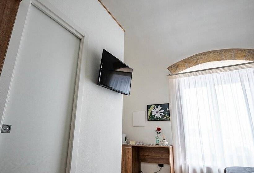 مبيت وإفطار La Dimora Della Leonessa