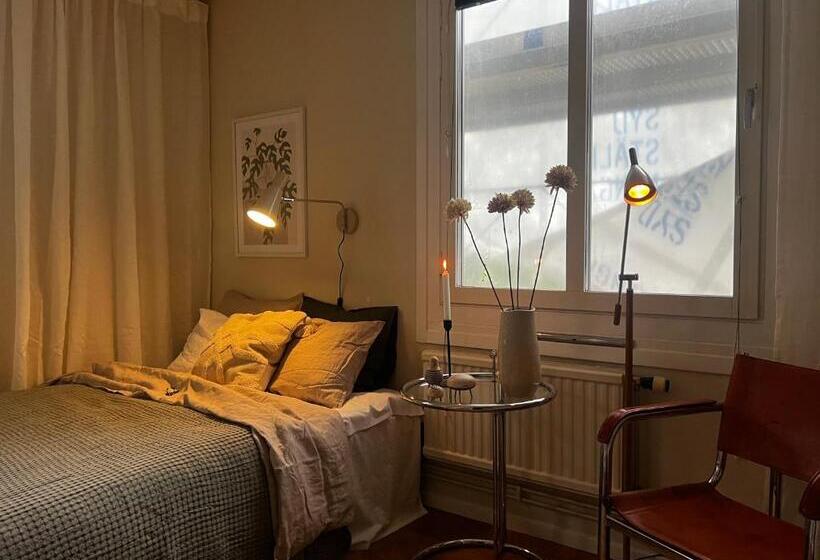 Ewa & Maude Hotel Aston Villa