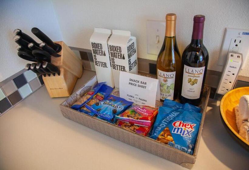 호텔 Flora And Fauna