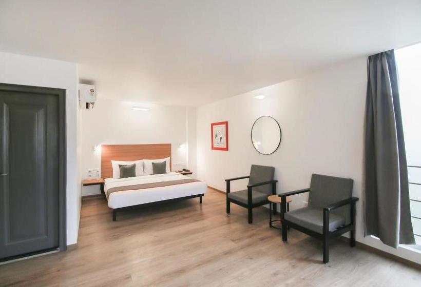 Hotel Oyo Townhouse 098 Manyata Gate No 5