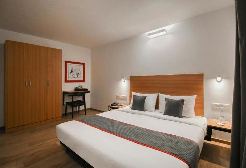 Hotel Oyo Townhouse 098 Manyata Gate No 5