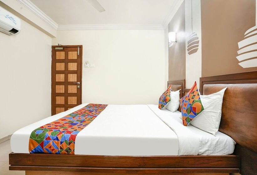 Fabhotel Shanti Sadan