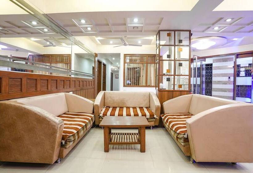 Fabhotel Shanti Sadan