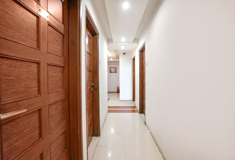 Fabhotel Shanti Sadan