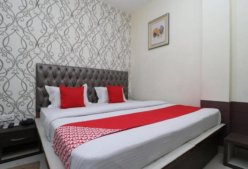 호텔 Capital O 30277  V2v