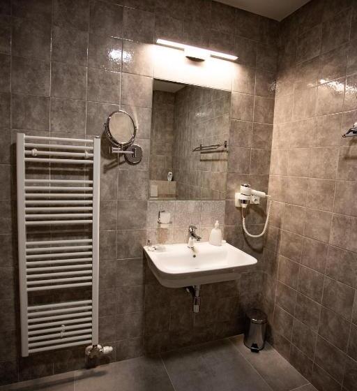 פנסיון Penzión Poľovník